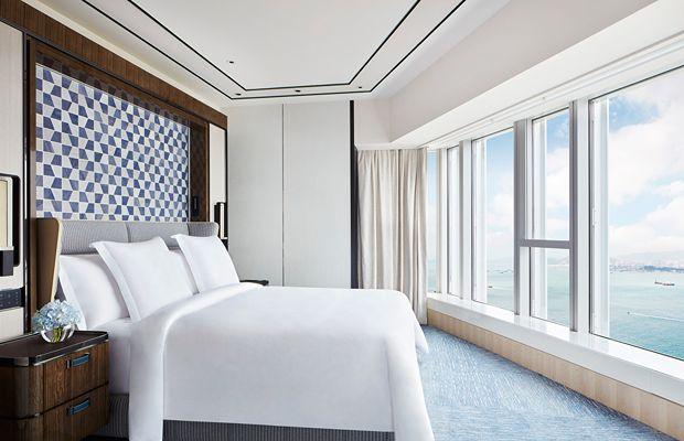 Four Seasons Hong Kong